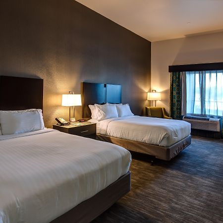Holiday Inn Express & Suites Gatesville - N. Ft Hood By Ihg Exterior photo