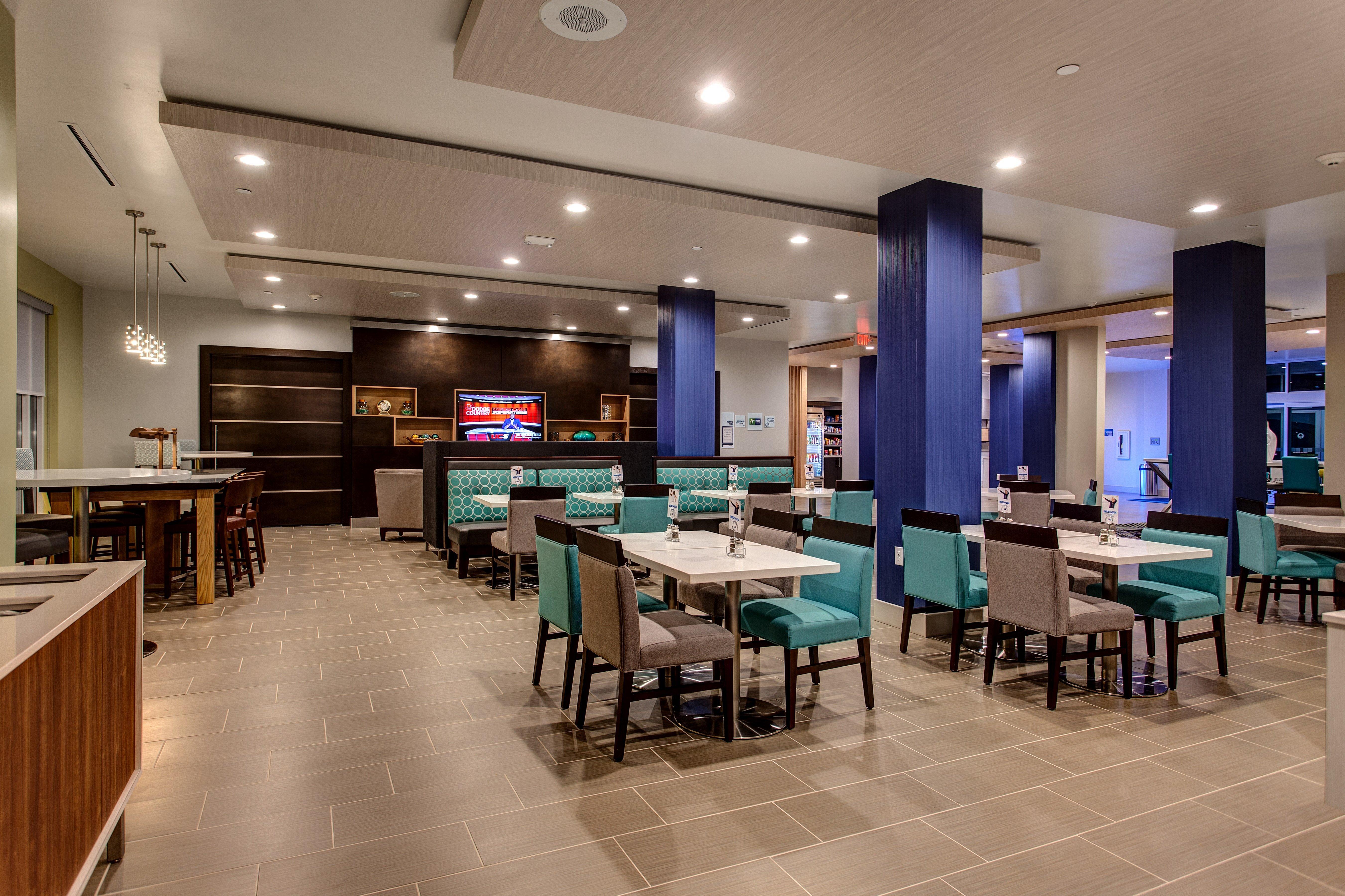Holiday Inn Express & Suites Gatesville - N. Ft Hood By Ihg Exterior photo